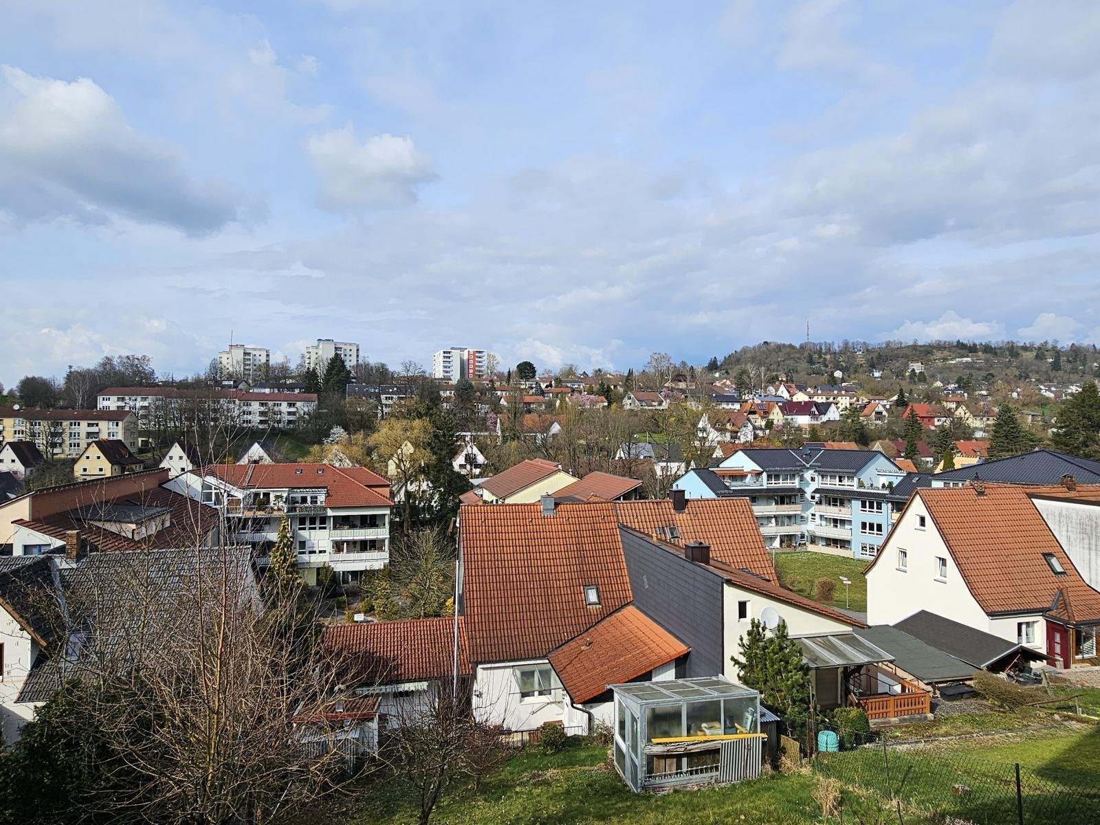 VERKAUFT-Behaglich Wohnen über den Dächern Coburgs!