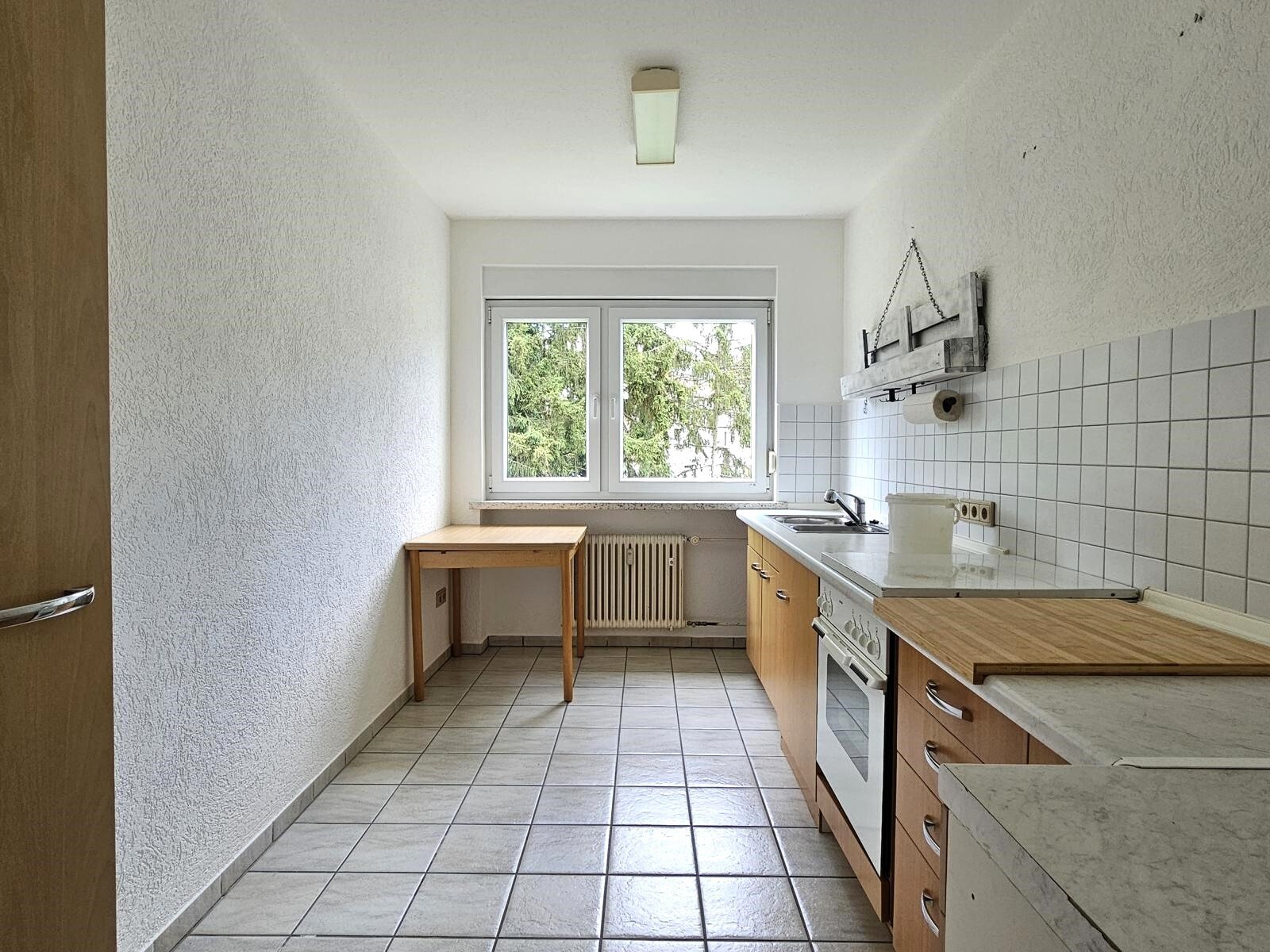 VERKAUFT - Gepflegte 2 Zi.-Eigentumswohnung mit Balkon u. Garage in ruhiger Lage von Coburg-Süd!