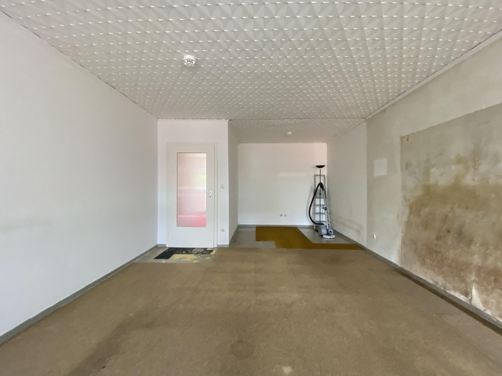 VERKAUFT-Modernisierungsbedürftiges Apartment in Coburg!