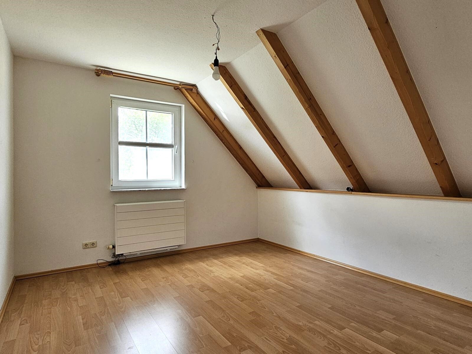 VERKAUFT-Genießen Sie die Freiheit in vollen Zügen - attraktives EFH im Grünen!