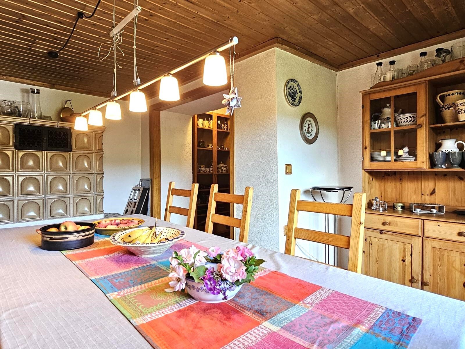 VERKAUFT - Wohnen mit Charme und Flair auf einem 2.250 m² großen Grundstück, inkl. Top-Bauplatz!