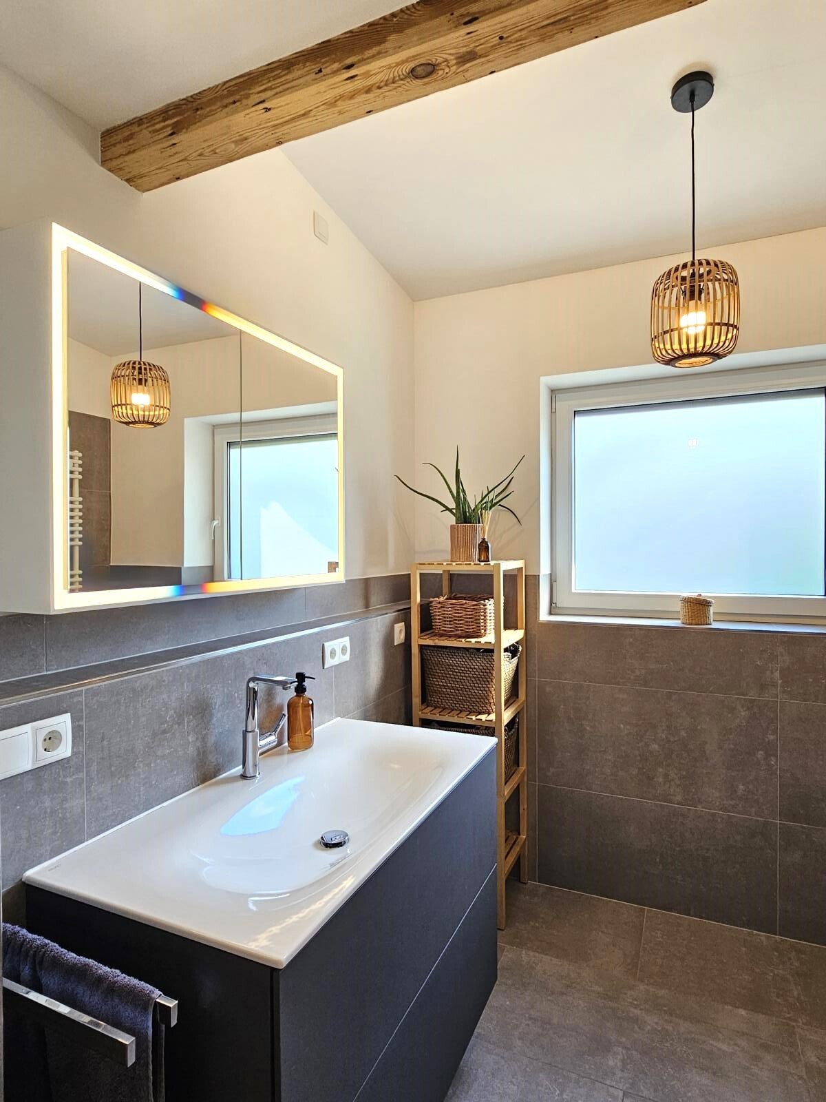 VERKAUFT - Hochwertig sanierte Traumwohnung in exklusiver Stadtlage!