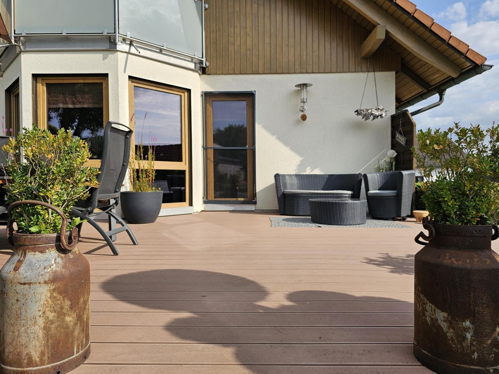 VERKAUFT - Einfach perfekt! Ein Haus wie gemalt! In Top-Zustand im Stadtbusbereich von Coburg!