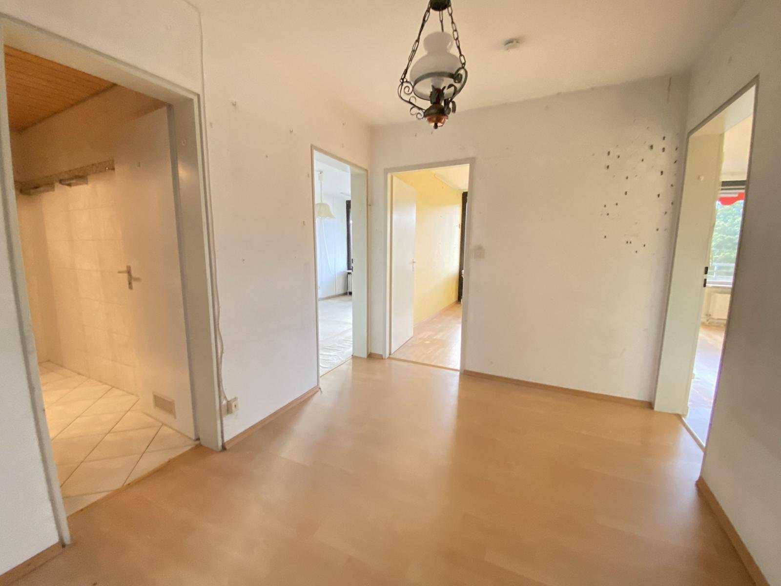 VERKAUFT - Altersgerechte 3-Zimmer-Wohnung mit großem Balkon inkl. TG-Stellplatz & Fahrstuhl im Haus
