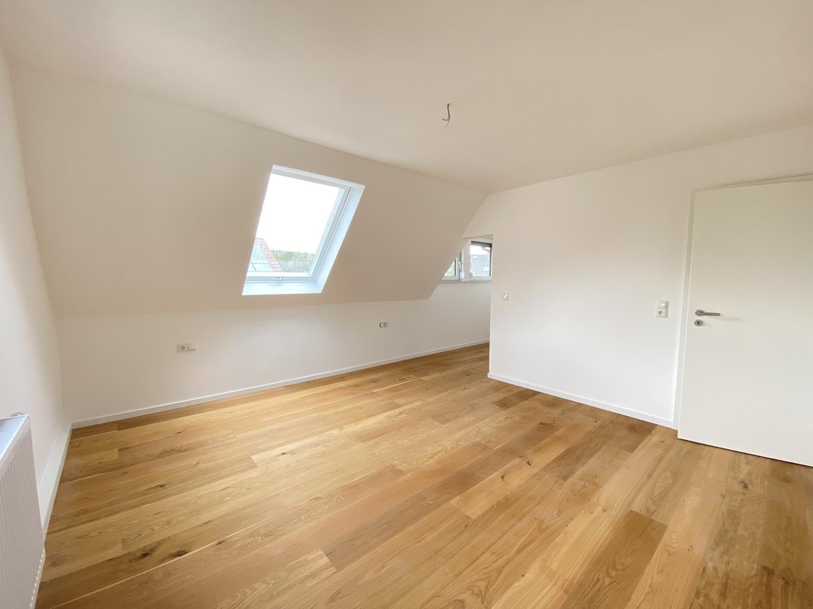 VERKAUFT-Einziehen und wohlfühlen - kernsaniertes Einfamilienhaus in ruhiger Lage!