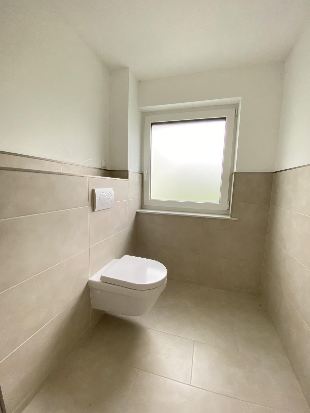 VERKAUFT-Einziehen und wohlfühlen - kernsaniertes Einfamilienhaus in ruhiger Lage!