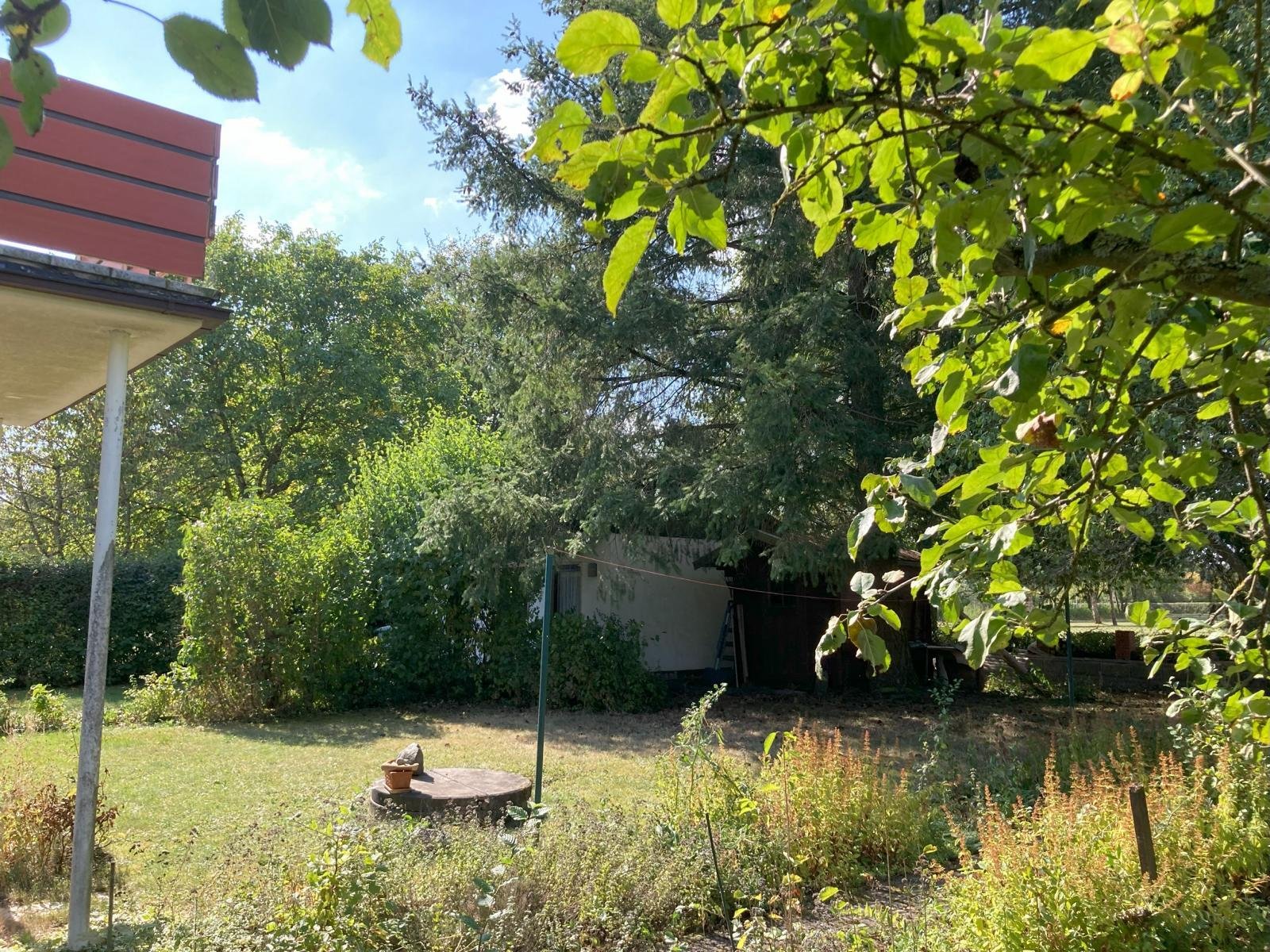 VERKAUFT - Einfamilienhaus mit Terrasse, 2 Balkonen, massivem Gartenhaus und tollem Garten!