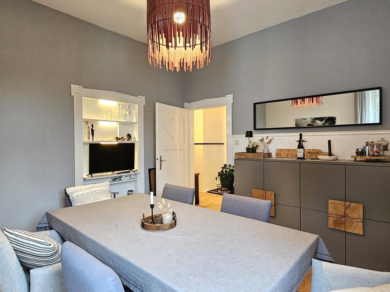 NEU - Stilvoll und modern! Kernsaniertes Einzel-Denkmal mit Rosengarten, Nähe Schloßplatz!