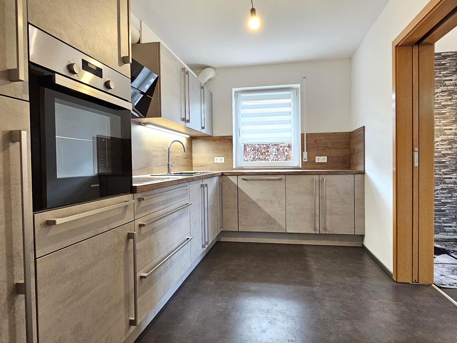 VERKAUFT - Charmant, jung & großzügig - EFH sofort bezugsfähig! 