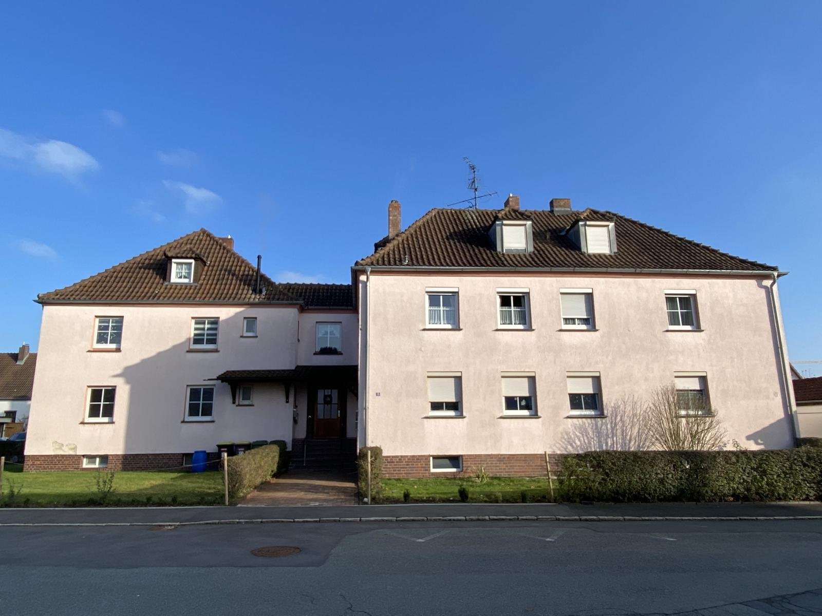 Erdgeschosswohnung mit Potenzial für den Handwerker!