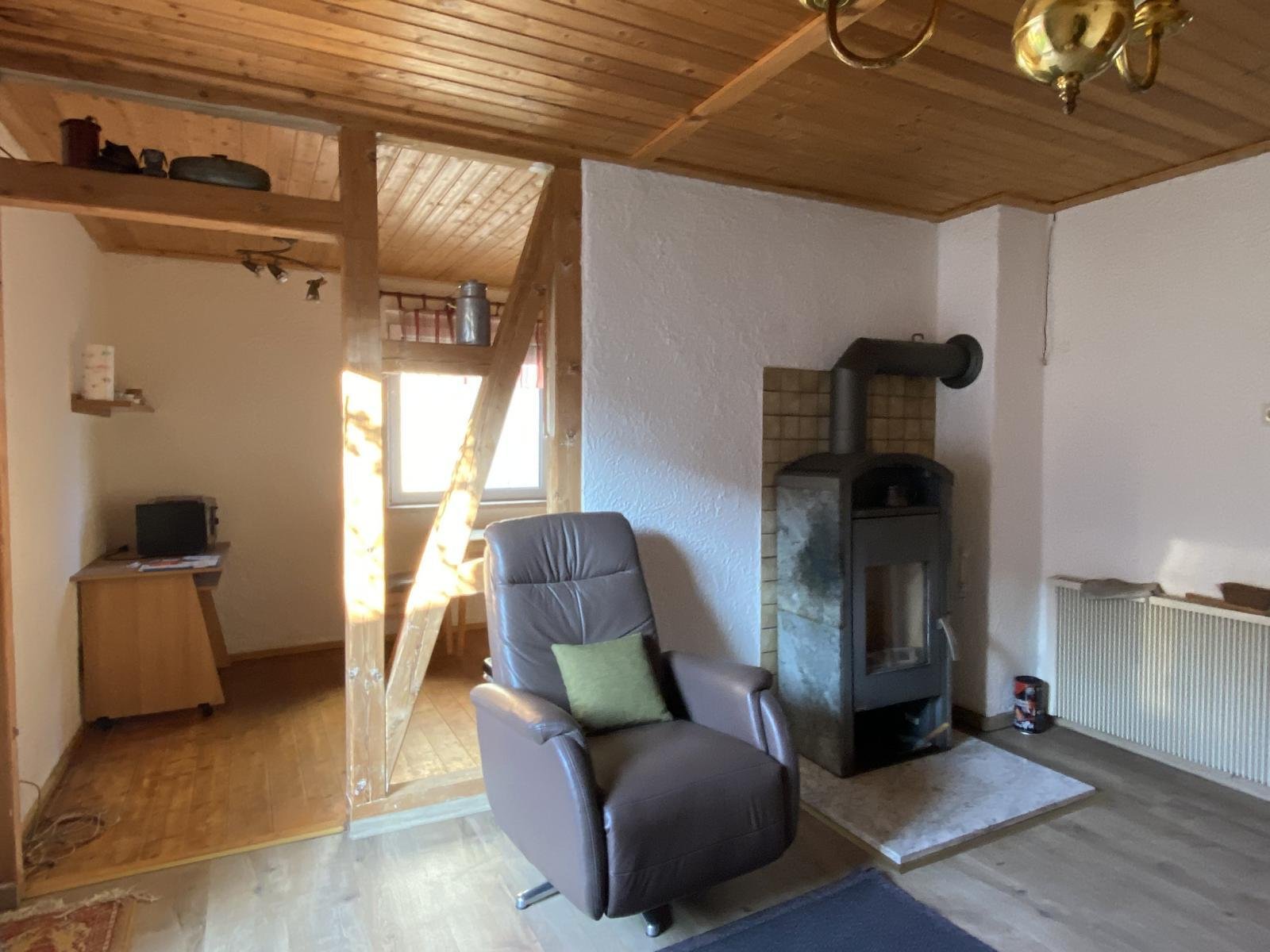 VERKAUFT-Solide Doppelhaushälfte in Michelau!