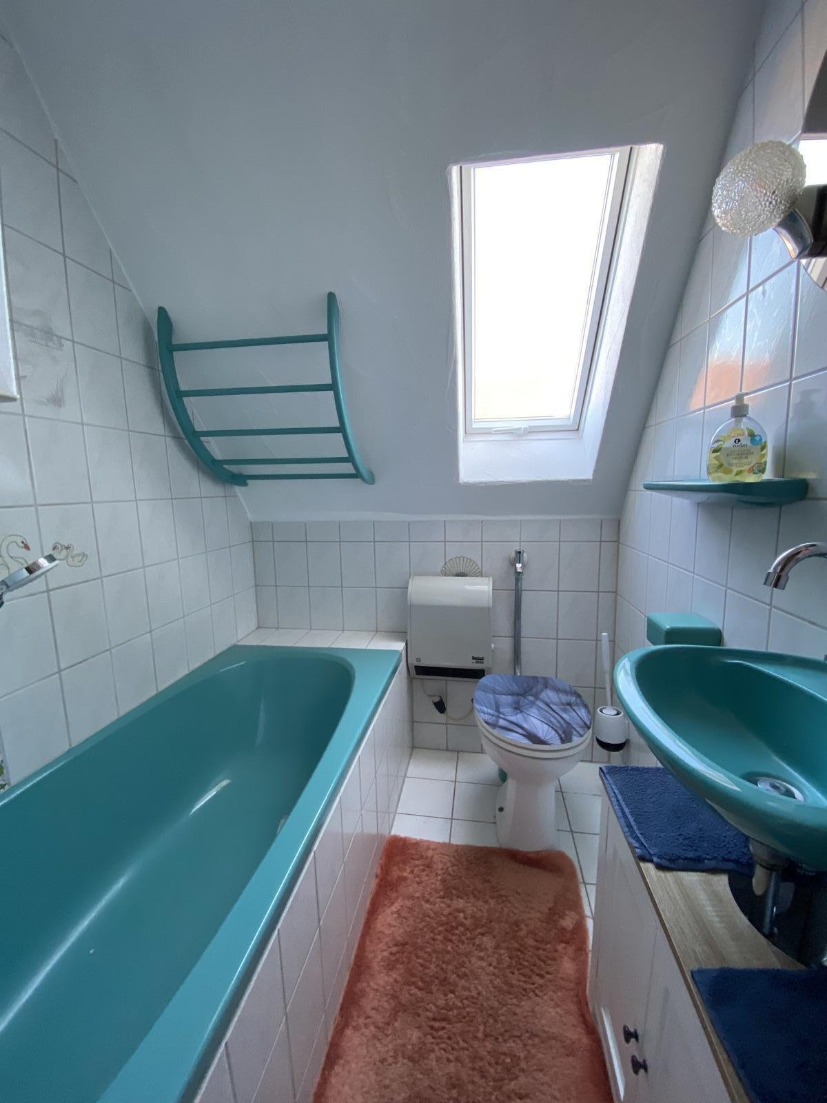 VERKAUFT-Solide Doppelhaushälfte in Michelau!