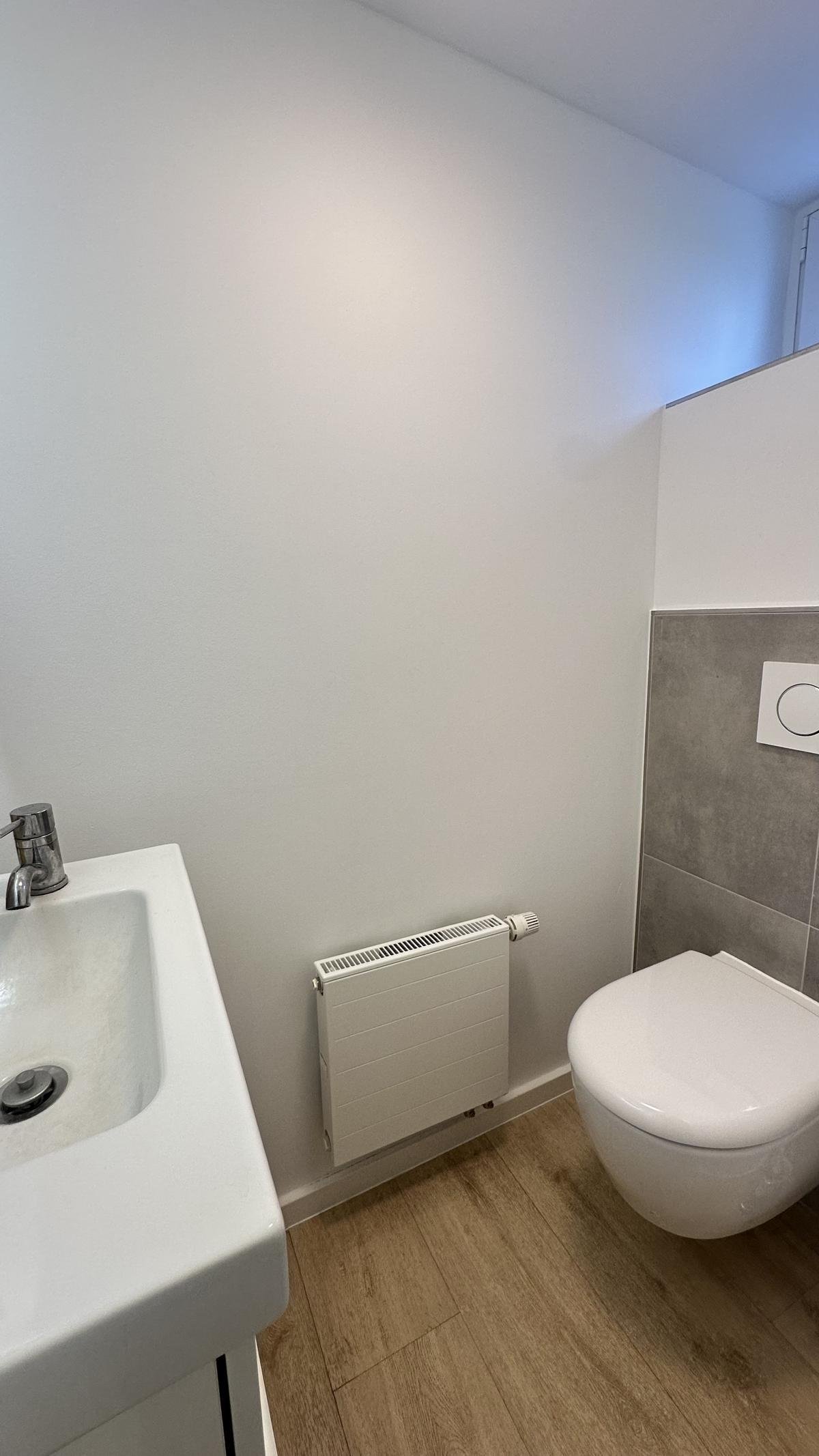 VERKAUFT-Modern, klein & fein - bezugsfreie DHH in guter Stadtlage!