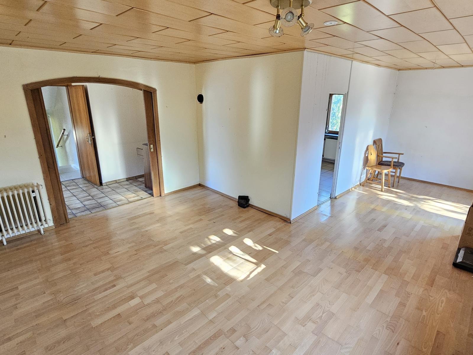 VERKAUFT-Reizvolles Sanierungsprojekt in guter Stadtlage!