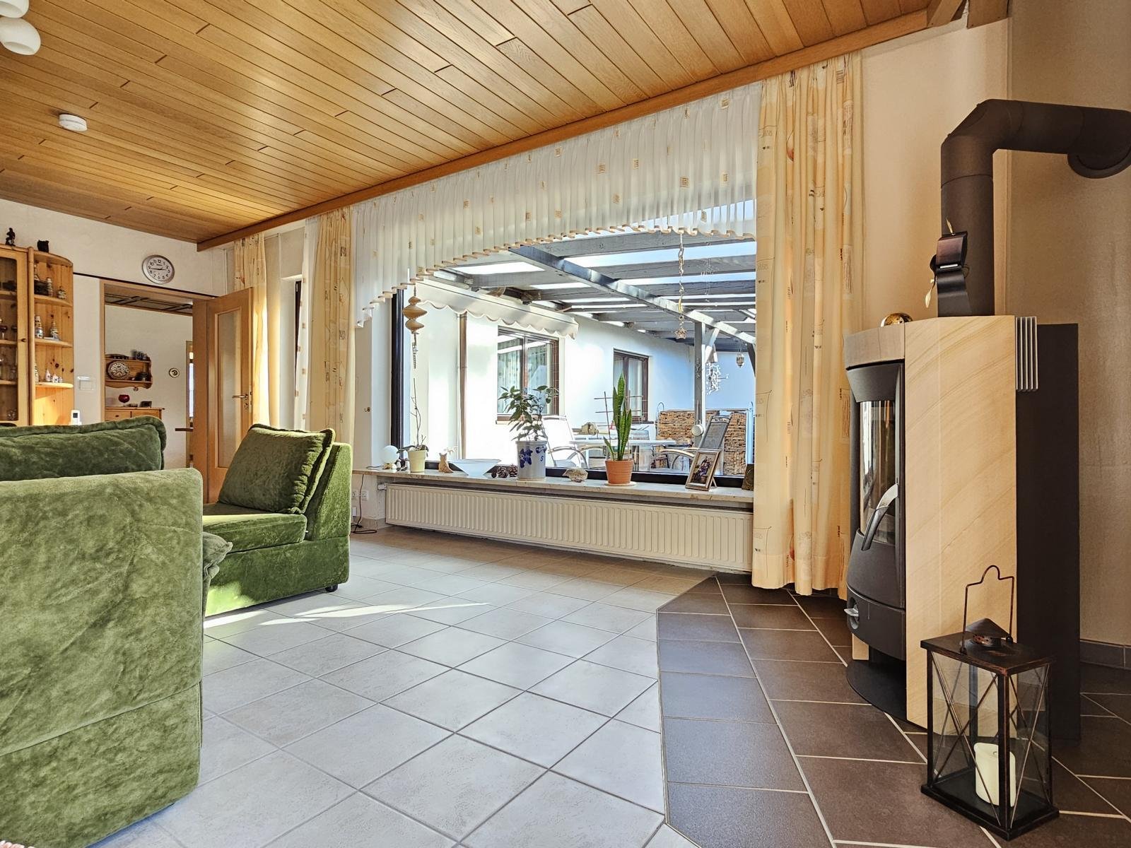 Reserviert - Begehrter Winkelbungalow in toller Stadtlage!