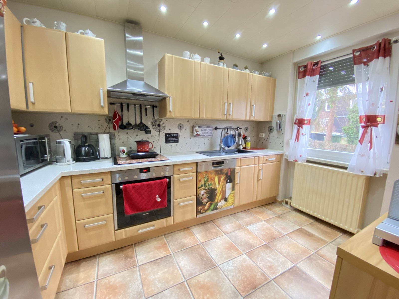 Verkauft - Wohnen im Grünen - Tolles Reihen-Eckhaus im beliebten Heimatring-Viertel