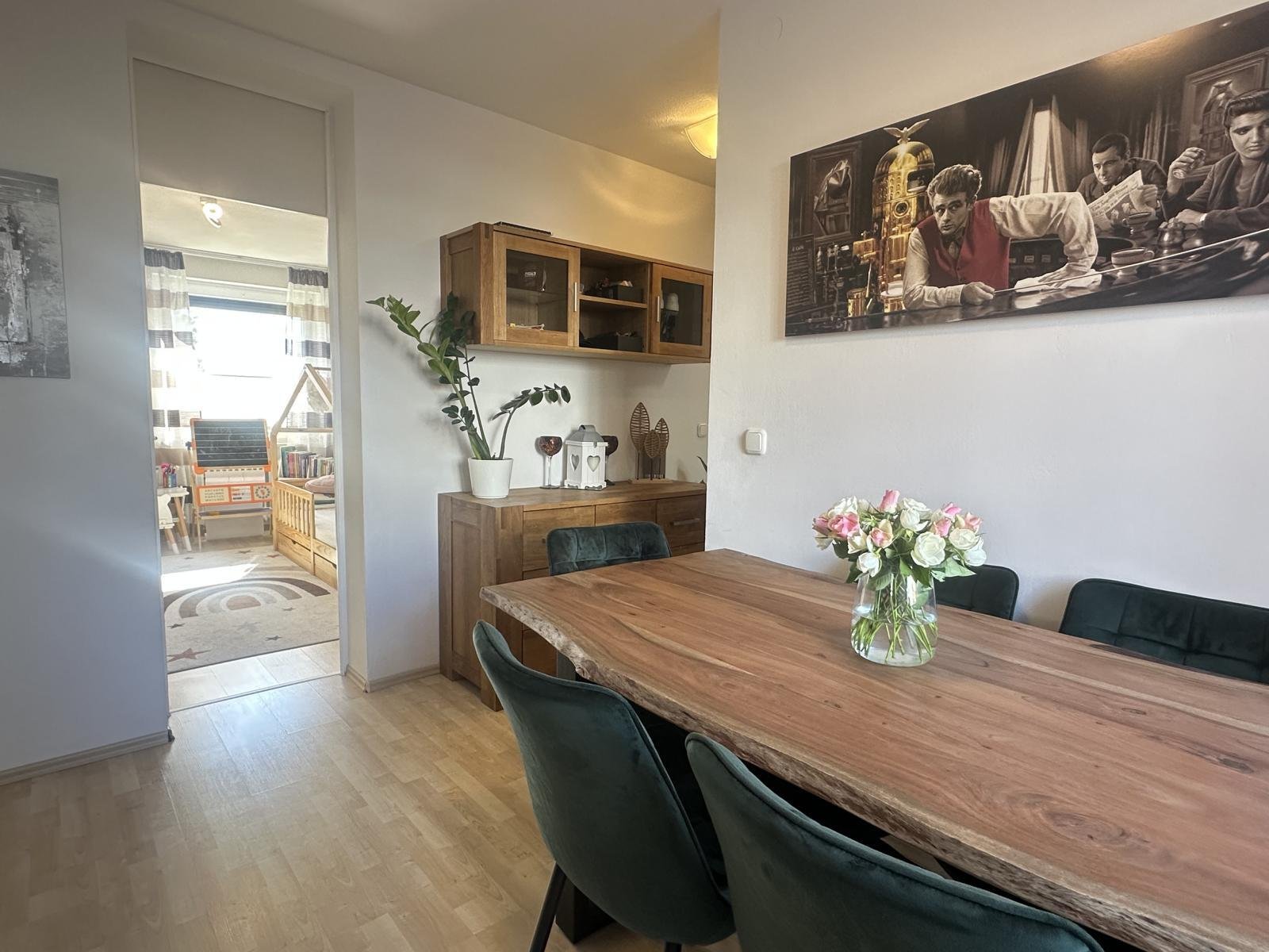 Modernisierte Erdgeschosswohnung - großzügiger Wohntraum auf 4 Zimmern