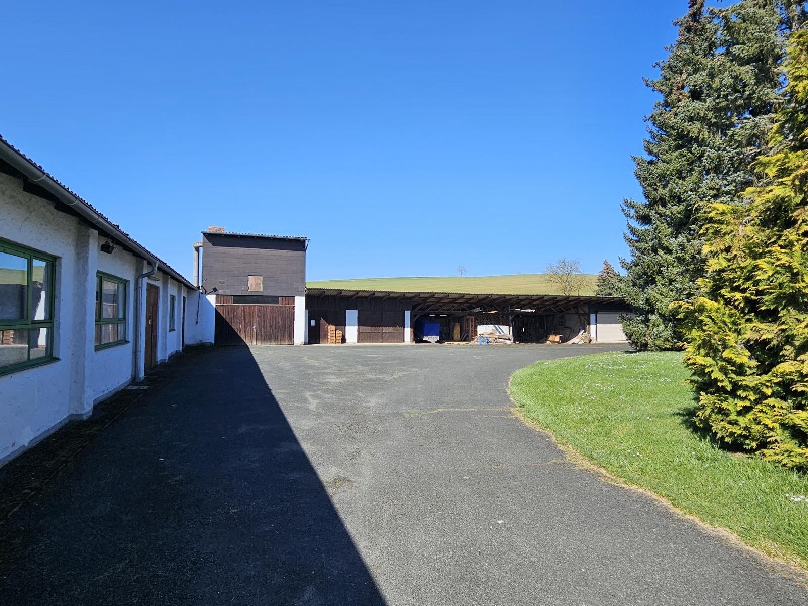 Eindrucksvolles & großzügiges Anwesen für Individualisten!