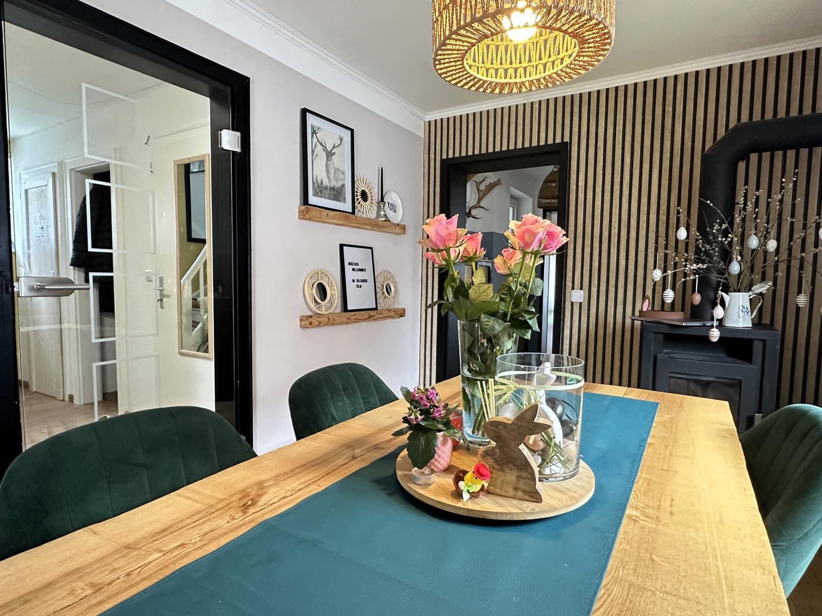 RESERVIERT -Liebevoll modernisiertes Wohlfühlzuhause mit Pool und Gartenparadies