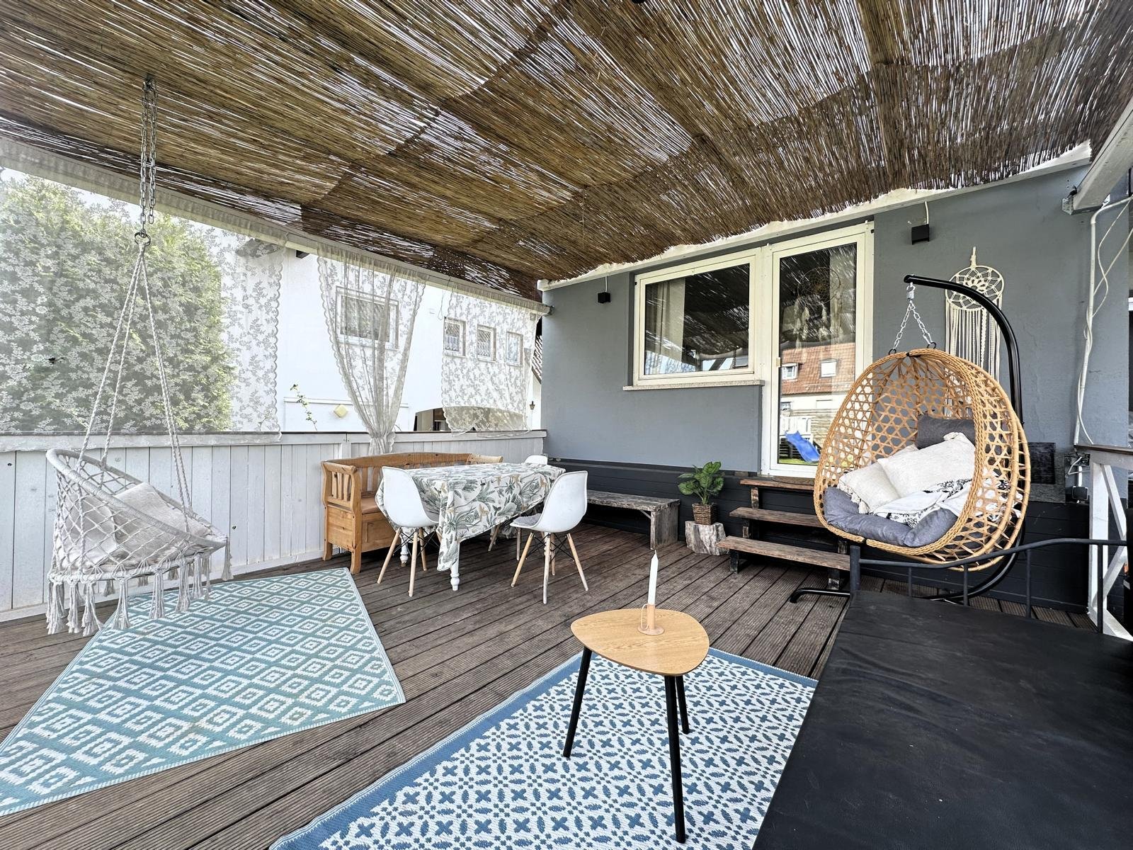 RESERVIERT -Liebevoll modernisiertes Wohlfühlzuhause mit Pool und Gartenparadies