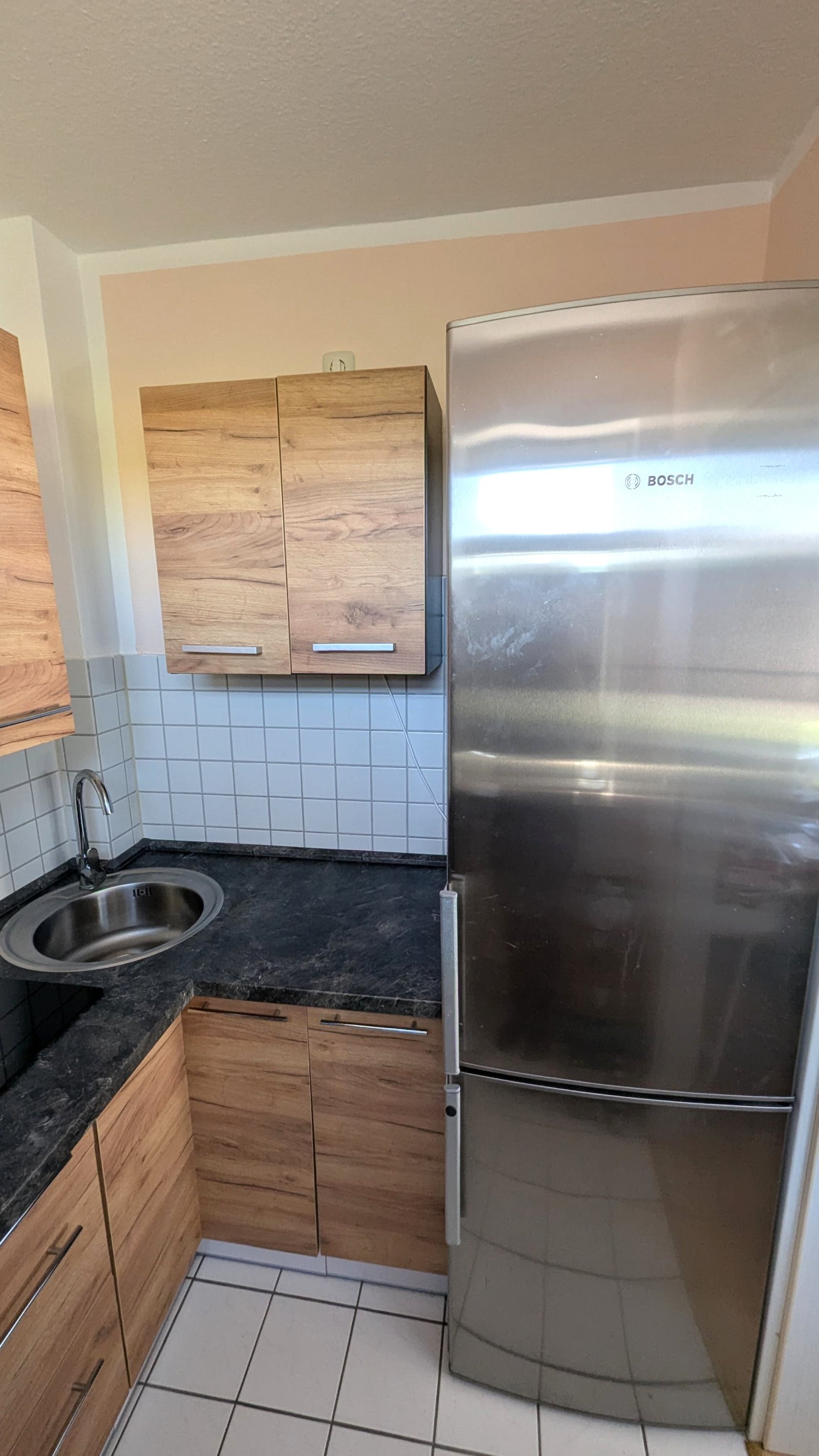 Reserviert - Hübsche kleine 2-Zi.-Wohnung inklusive EBK & Balkon in ruhiger, grüner Wohnlage