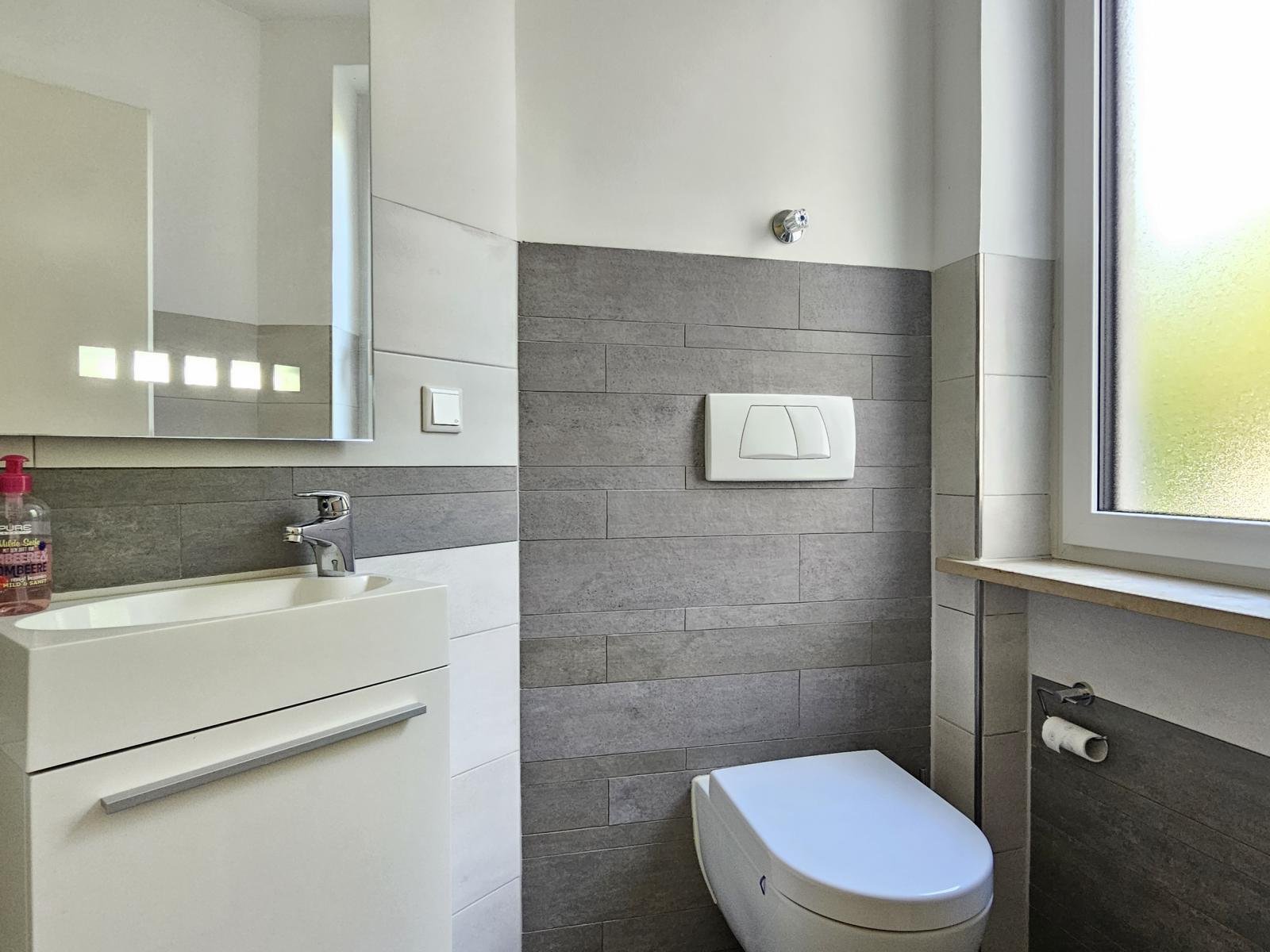 VERKAUFT -TOP-Eigentumswohnung in Bestlage: Elsässer Str., Nähe Hofgarten, mit TG-Stellplatz!