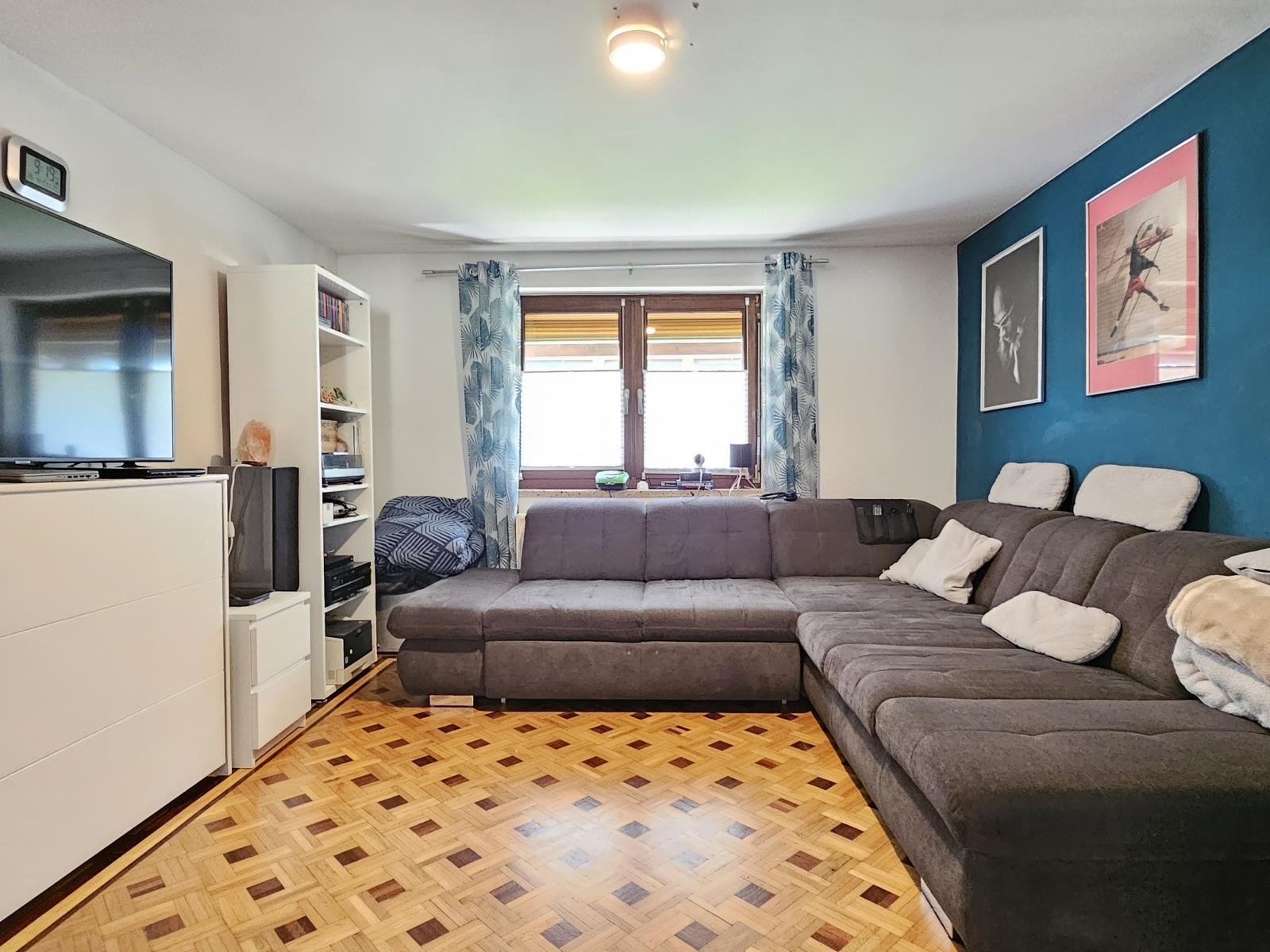 Harmonische Doppelhaushälfte mit Garage und Garten in Zentrumsnähe!