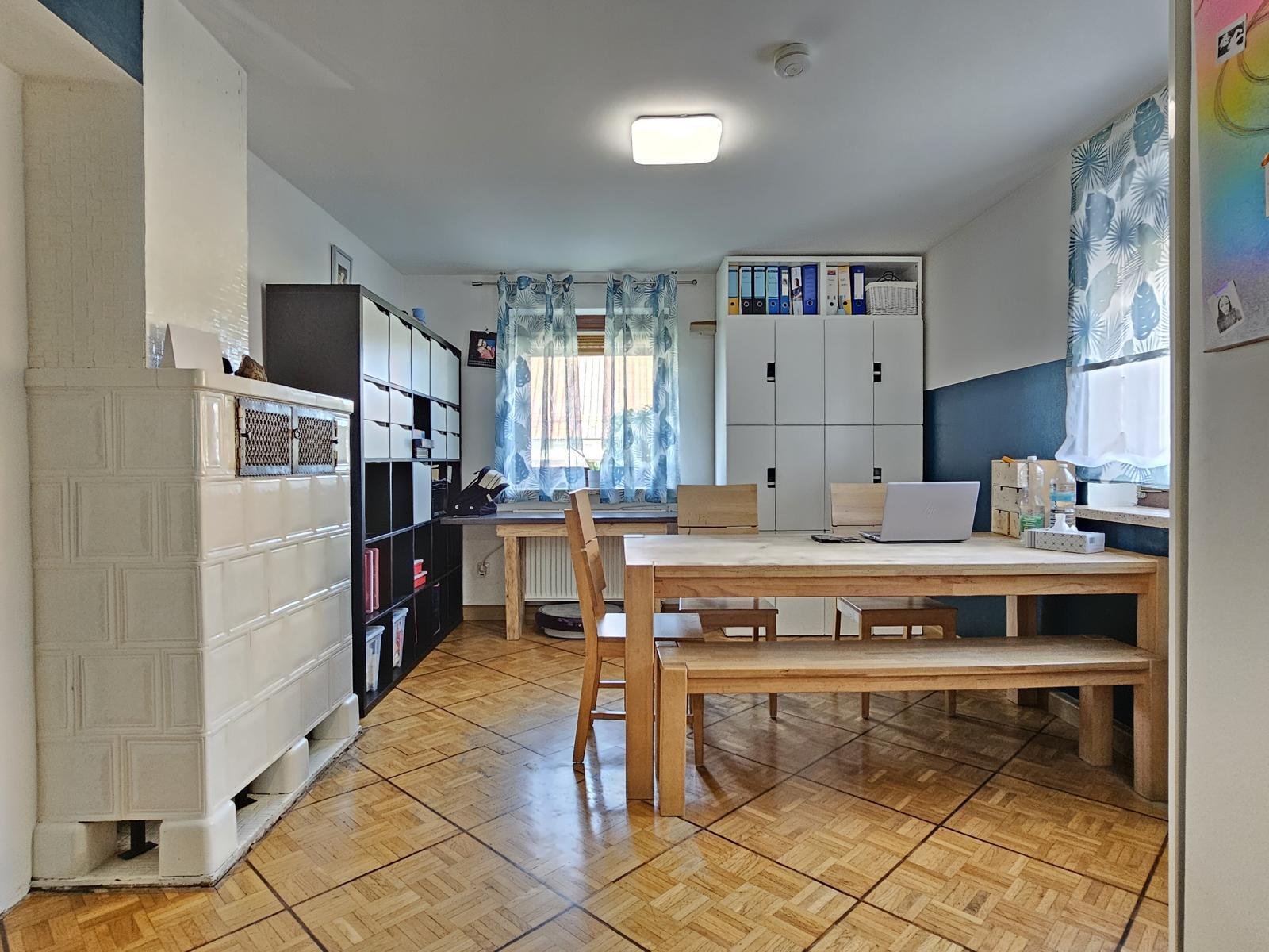 Harmonische Doppelhaushälfte mit Garage und Garten in Zentrumsnähe!