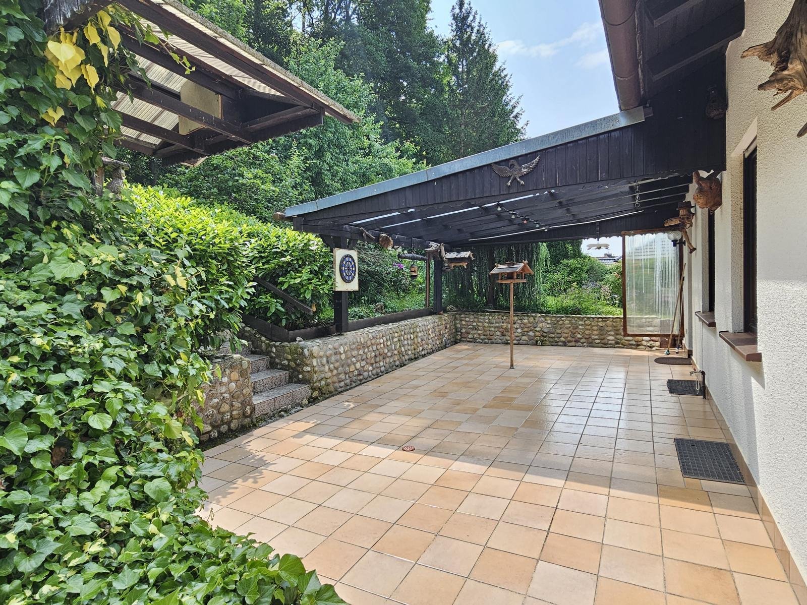 RESERVIERT - Idyllisches Leben am Waldrand - interessantes Einfamilienhaus!