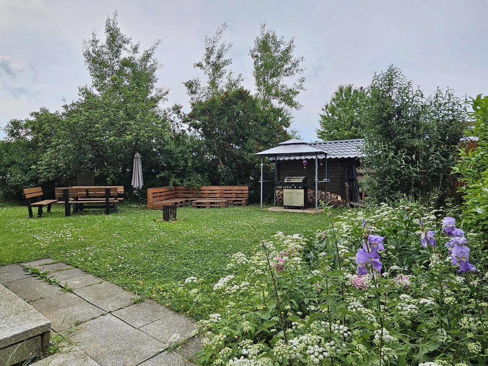 3-Familienhaus in TOP-Lage mit Garten, Carport & Zukunftsperspektive!