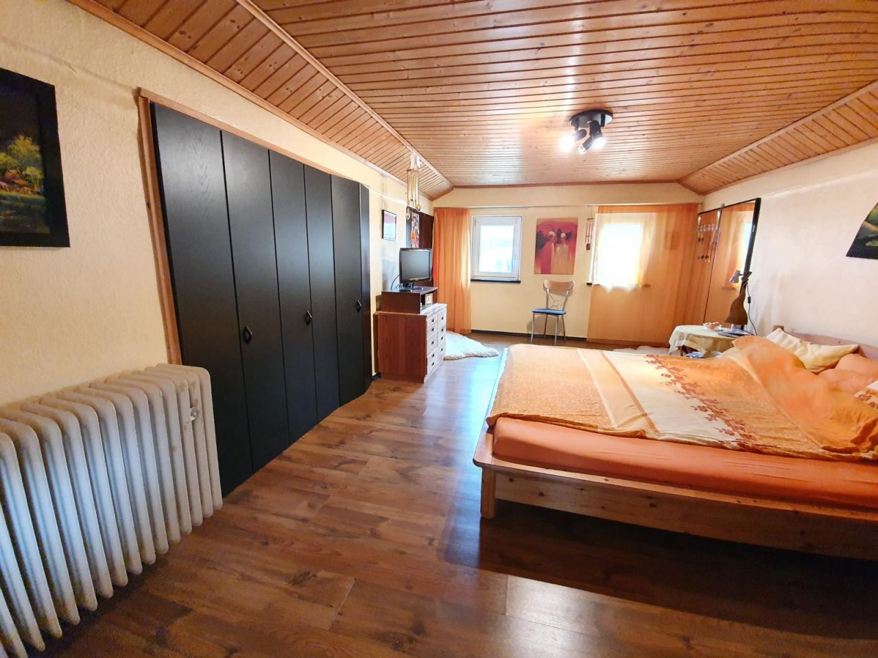 Schlafzimmer Dachgeschoss