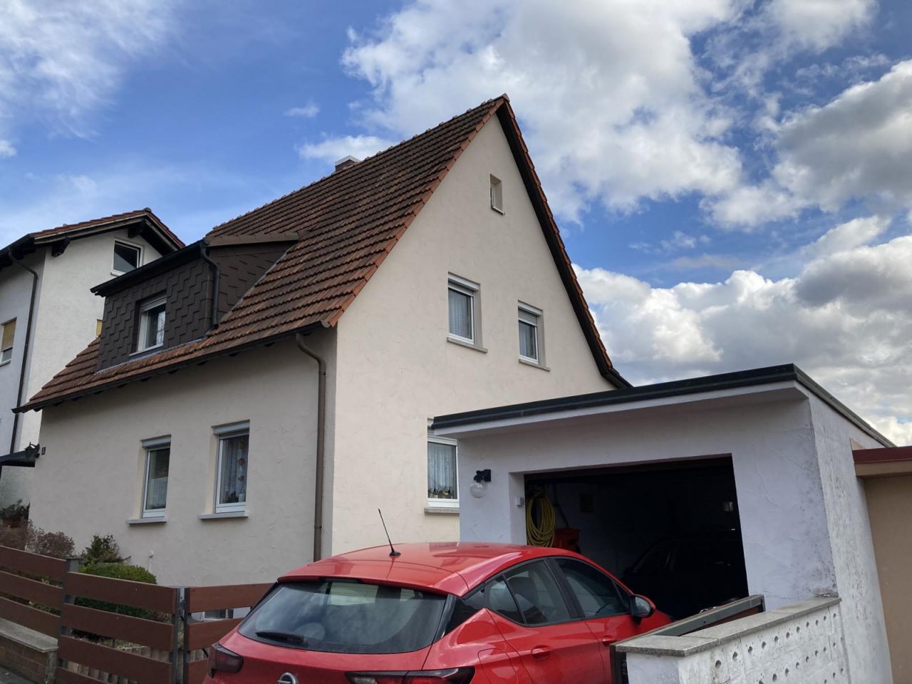 Lichtenfels-Schney: VERKAUFT- Gepflegtes Einfamilienhaus mit Garage in guter Lage von Lichtenfels-Schney Lichtenfels-Schney: VERKAUFT- Gepflegtes Einfamilienhaus mit Garage in guter Lage von Lichtenfels-Schney