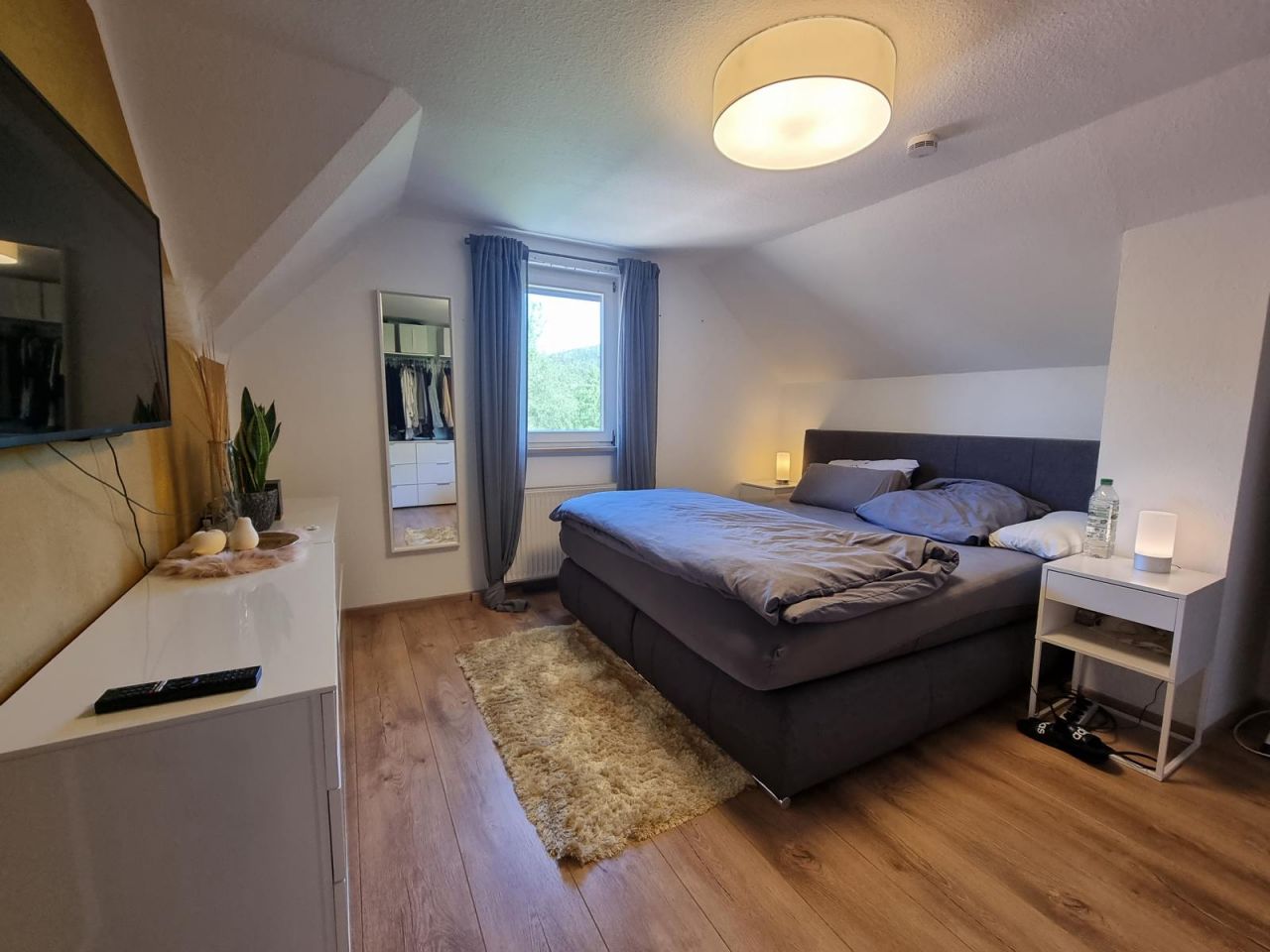 Wohnung 2.OG rechts - Schlafen