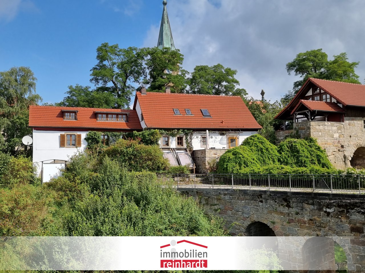 Maroldsweisach-Altenstein: VERKAUFT - Wohnen wie ein Burgherr! Auf dem Burgberg Altenstein mit traumhaftem Fernblick! Maroldsweisach-Altenstein: VERKAUFT - Wohnen wie ein Burgherr! Auf dem Burgberg Altenstein mit traumhaftem Fernblick!