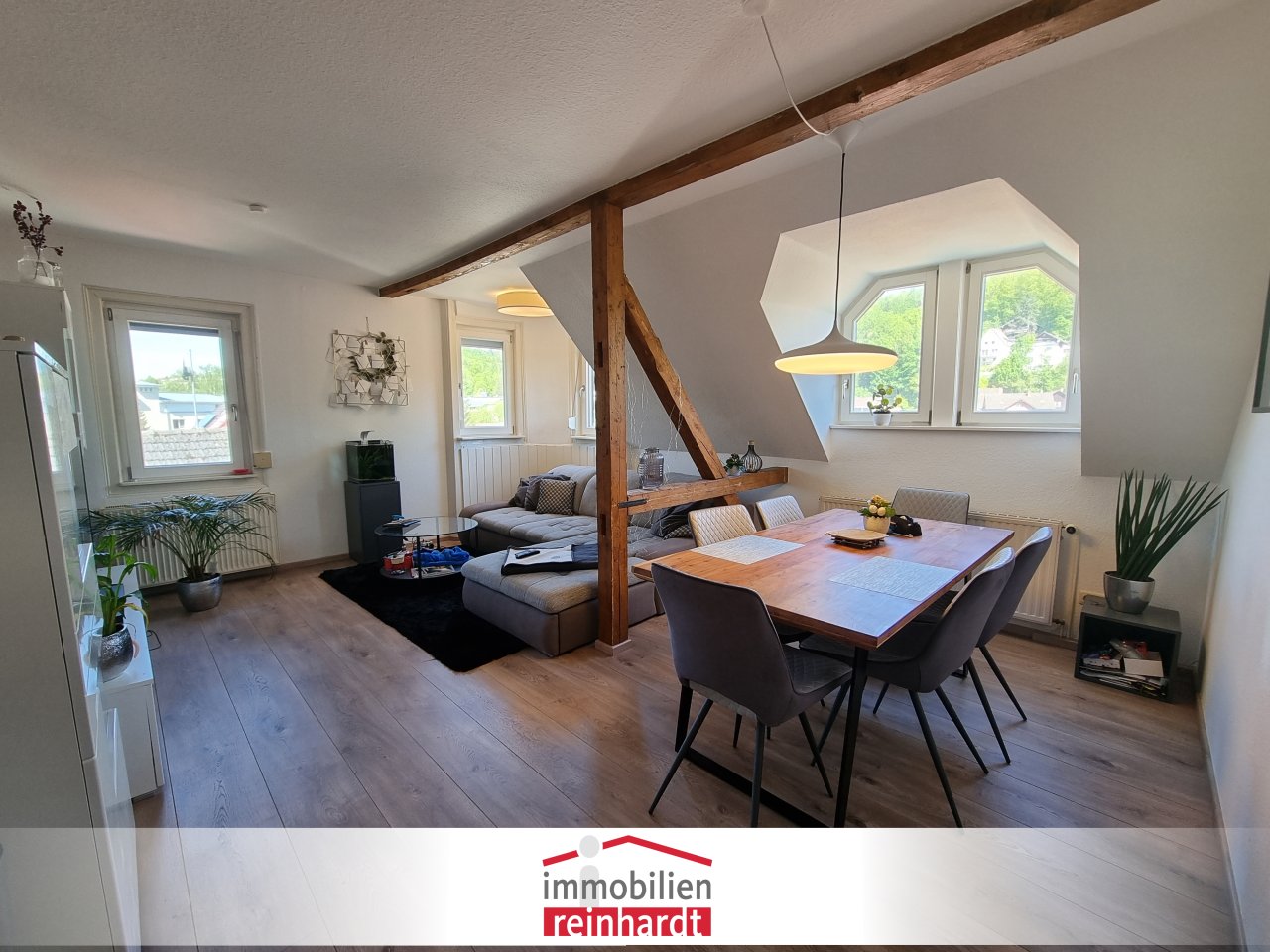 Wohnung 2.OG rechts - Wohnbereich 