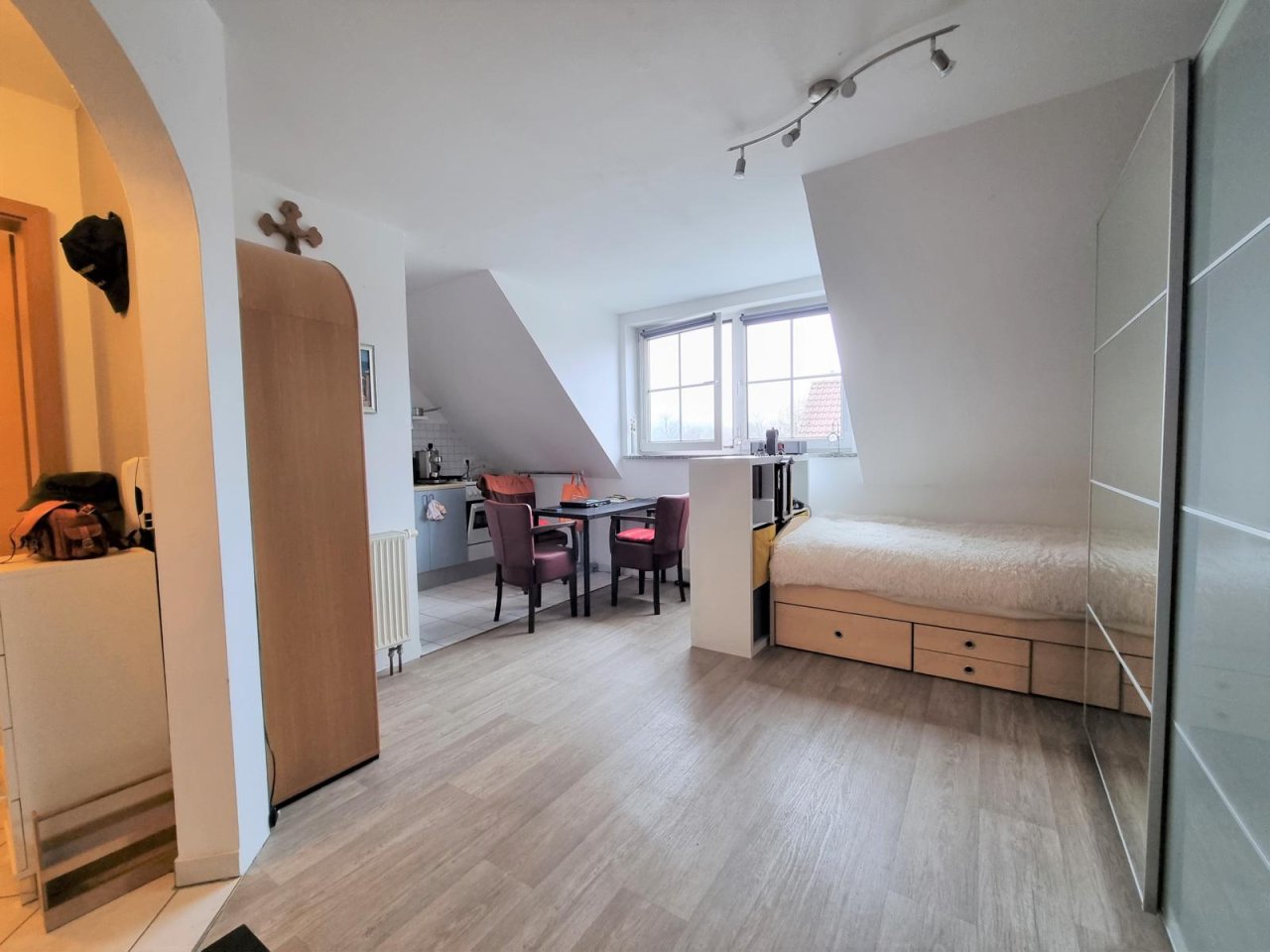 Marktrodach: VERKAUFT - Hübsches Wohlfühl-Appartement in sehr gepflegter Wohnanlage, Baujahr 1998! 