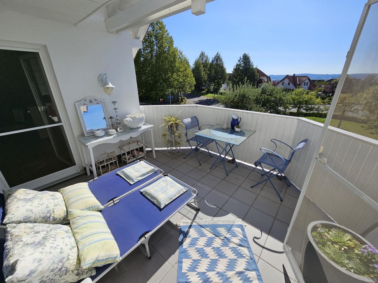 Balkon mit tollem Fernblick