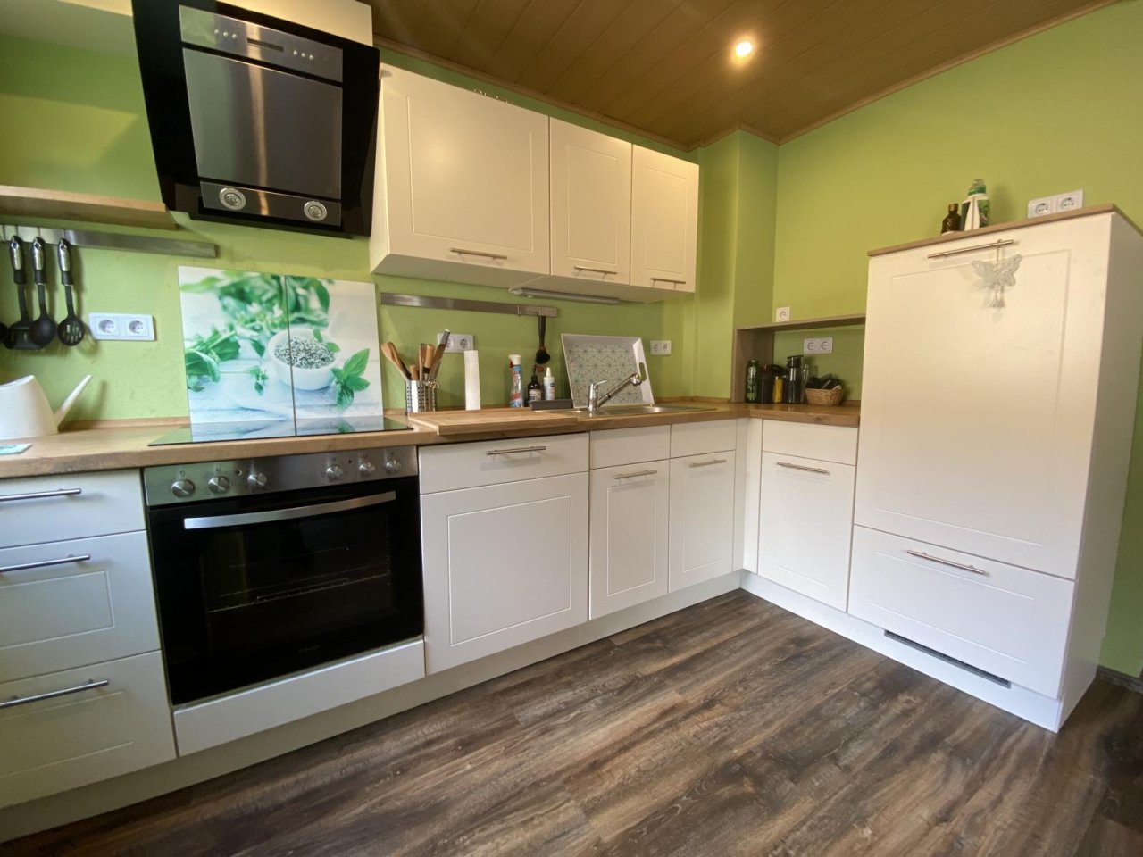 moderne Küche im EG