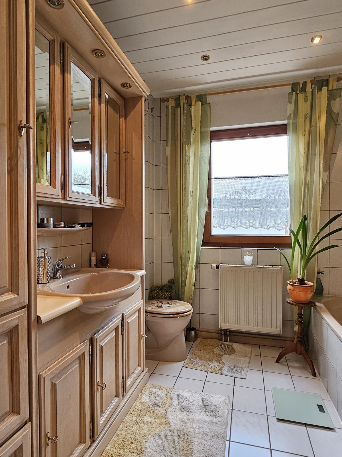 Badezimmer Erdgeschoss