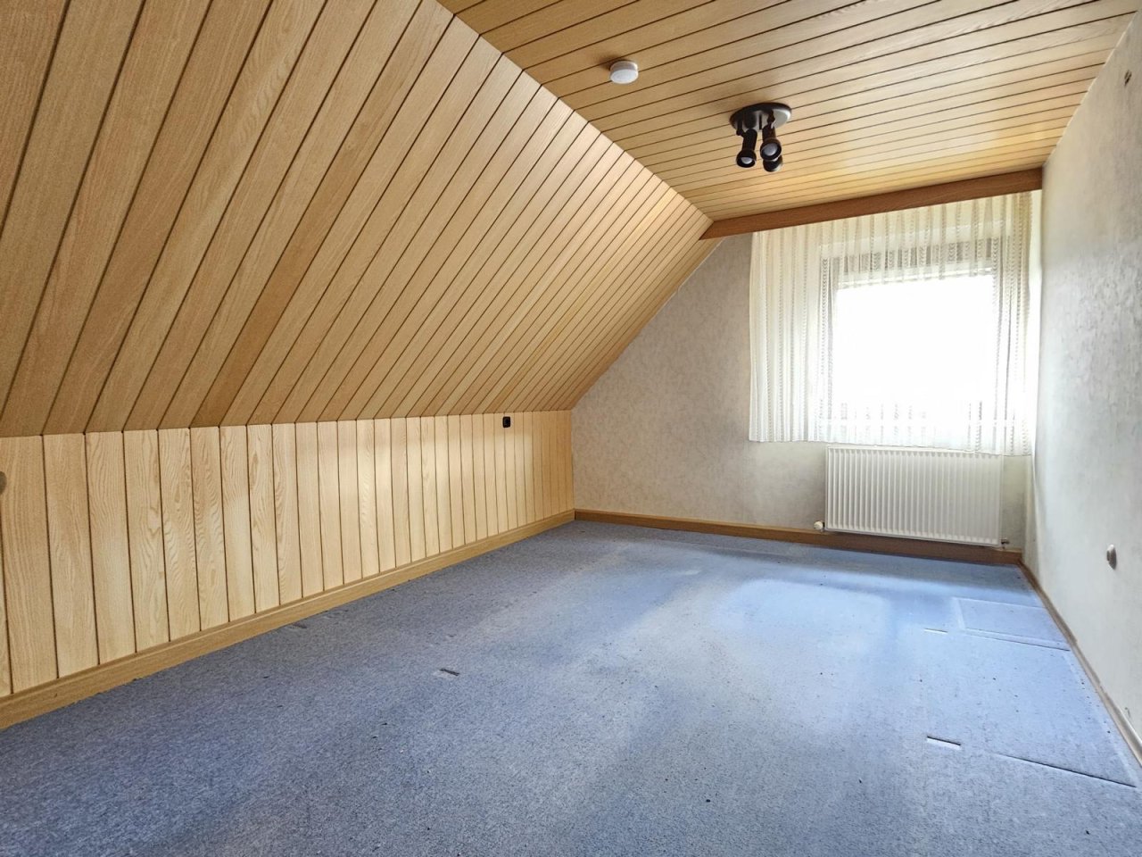weiteres Kinderzimmer OG