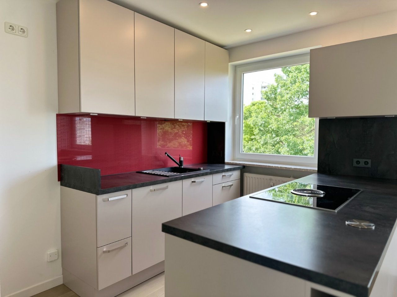 hochwertige Einbauküche