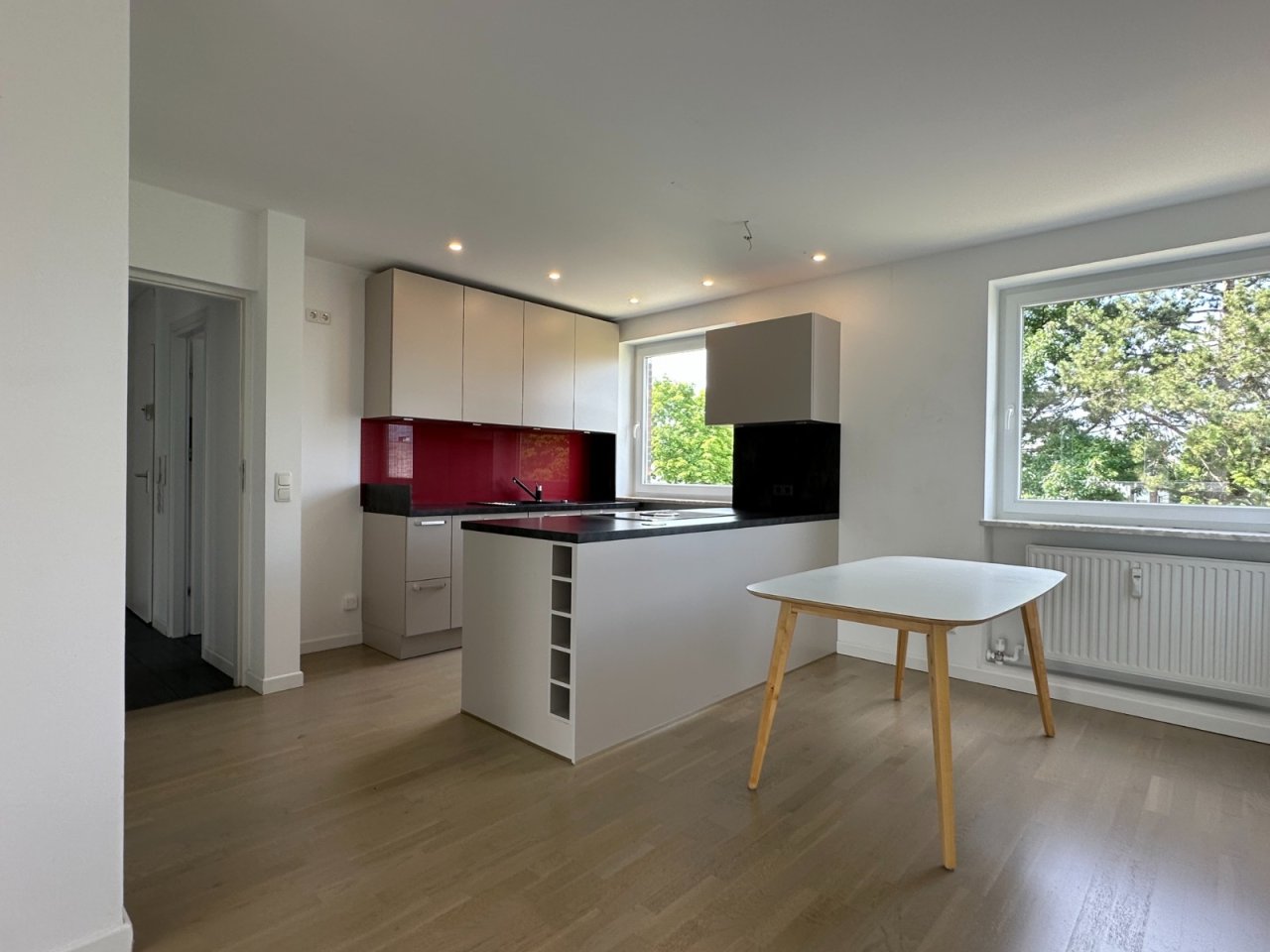 offene Küche mit Essbereich