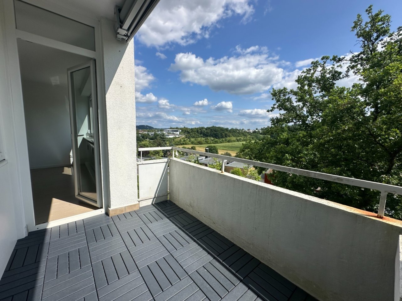 Balkon mit tollem Fernblick