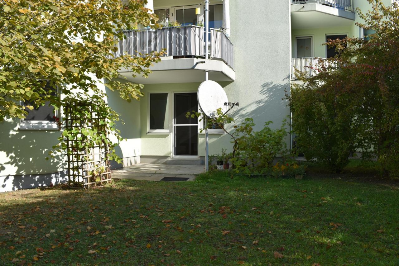 Coburg: VERKAUFT - Beliebte Erdgeschosswohnung mit eigenem Garten! Coburg: VERKAUFT - Beliebte Erdgeschosswohnung mit eigenem Garten!