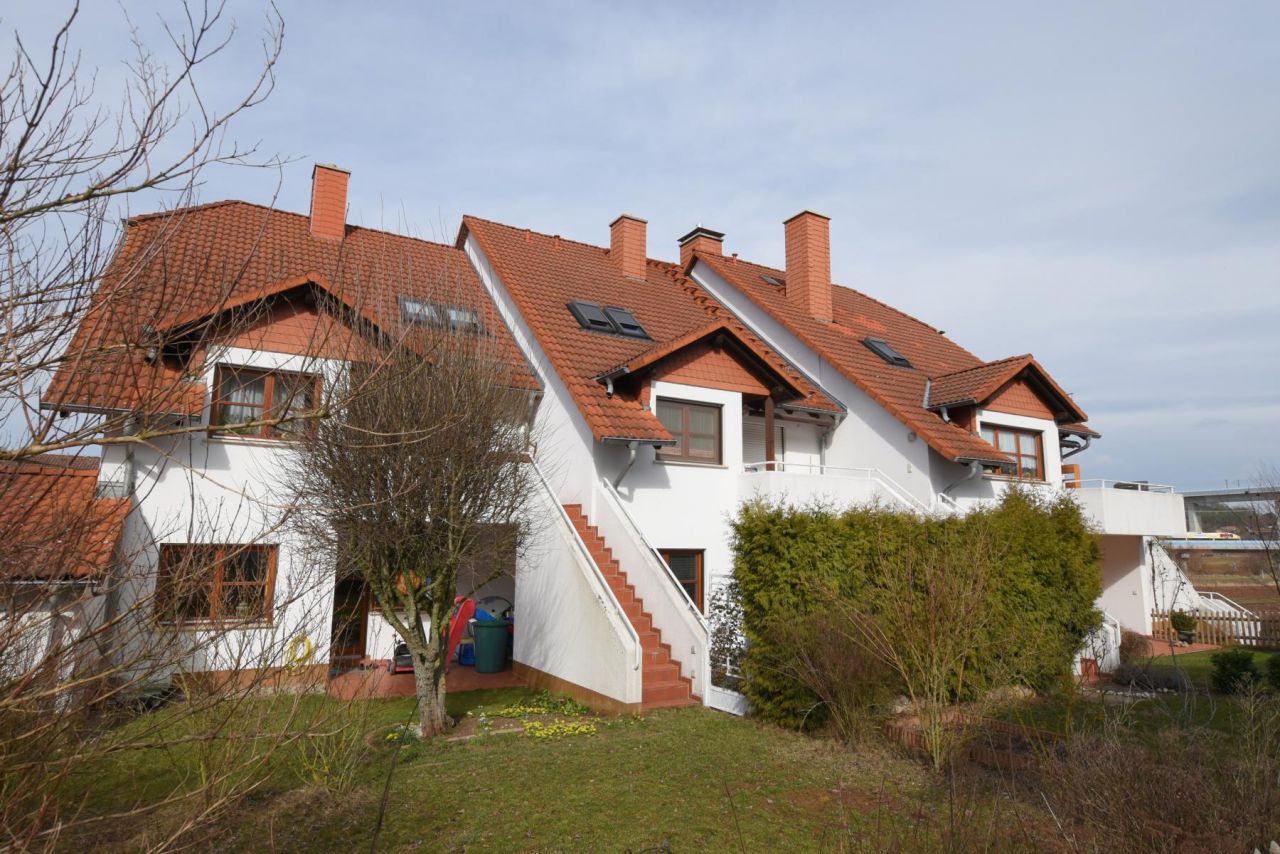 Niederfüllbach: Verkauft - Erstklassige Eigentumswohnung mit Terrasse und Garten! Niederfüllbach: Verkauft - Erstklassige Eigentumswohnung mit Terrasse und Garten!